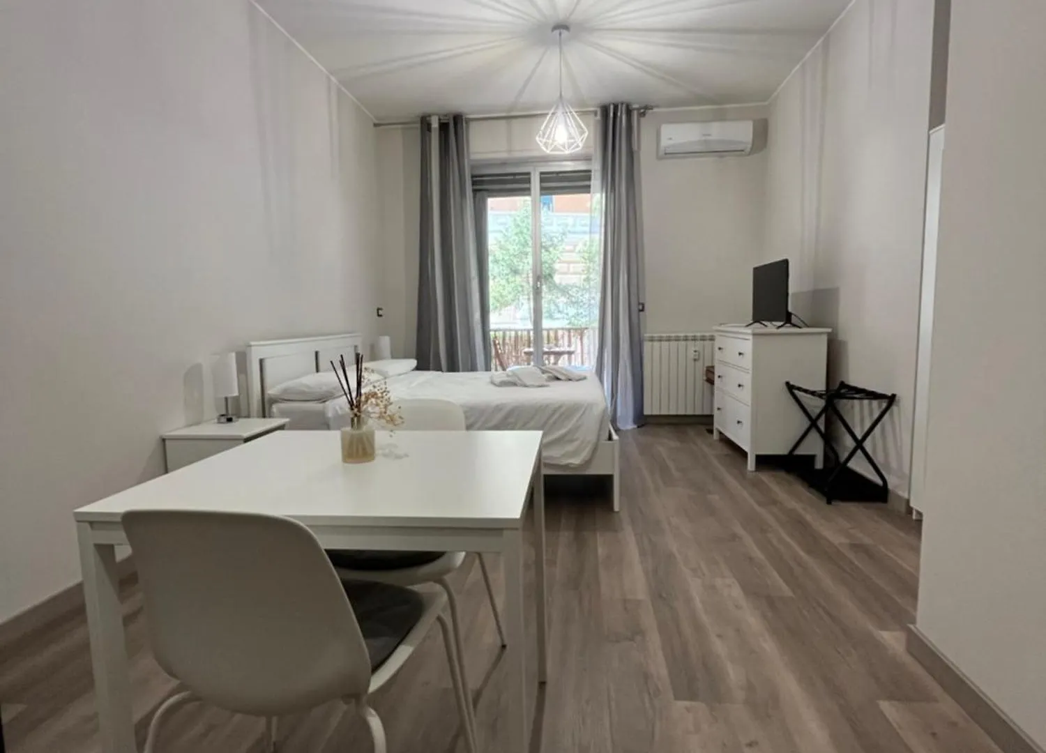Bertora Center Apartment Genoa